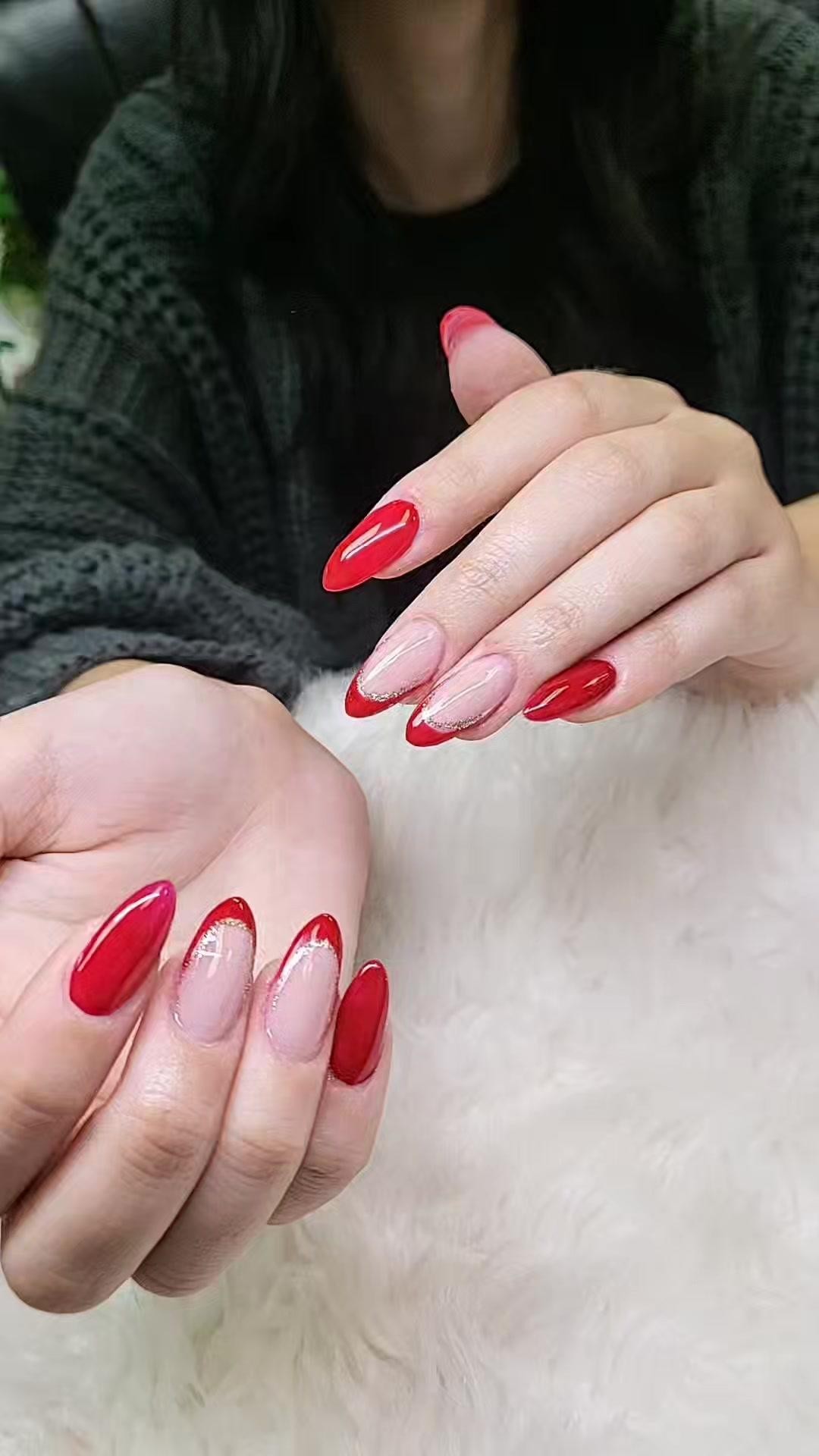 Berry wine gel nails
